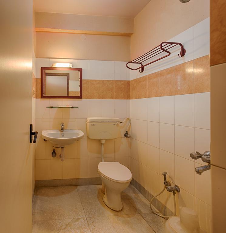 Hotel Vijai Paradise Coimbatore Exterior foto